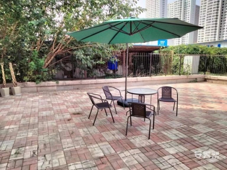 贺余年医养中心（津门湖店）