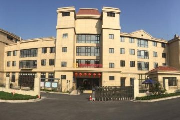 上海市浦东新区高桥镇凌桥养护院
