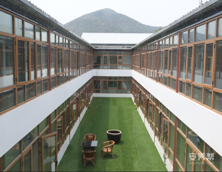 潭柘闻香老年养护中心