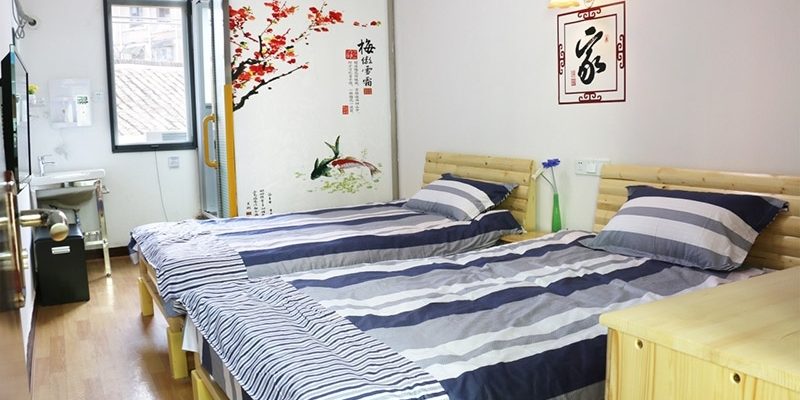纱厂街社区银海俩宝贝长者照护之家