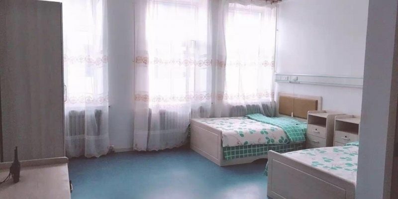 碾子山区松鹤为老服务中心