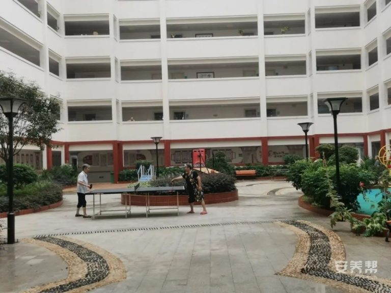 益阳光辉颐养院