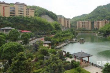 麓林湖养生公馆