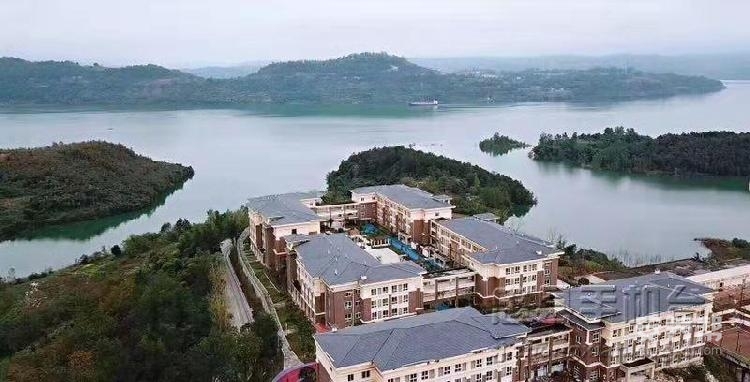 重庆忠县蓝天湖福泰源养老度假中心