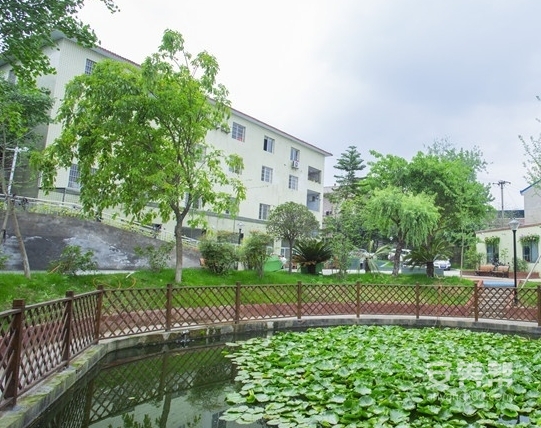 南充市老顽童康养中心